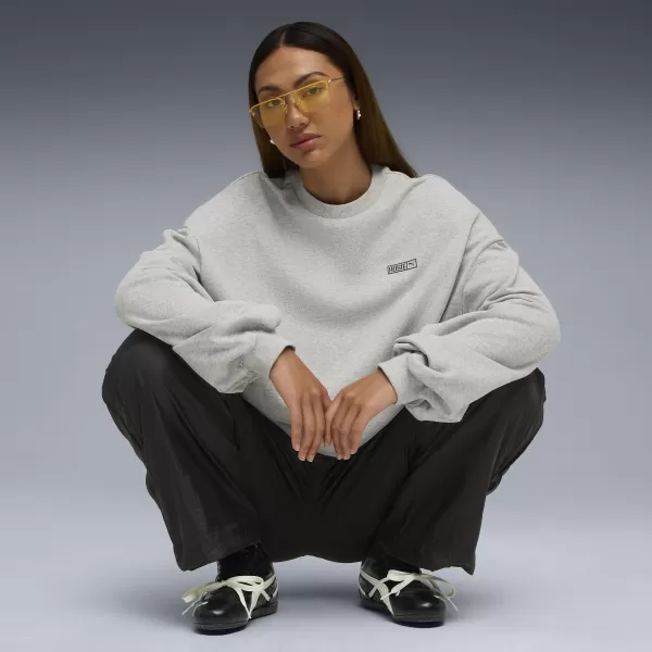  Damen Sweatshirt PUMA X ROSÉ OVERSIZED CREW 63380310 FLACHE HELLGRAUE HEATHER 