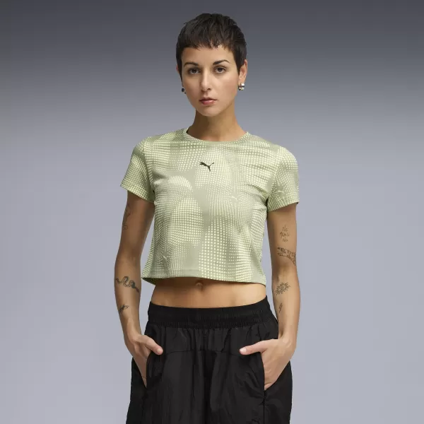  Damen-T-Shirt PUMA DARE TO AOP BABY TEE 63214582 LUX-ARMEE 