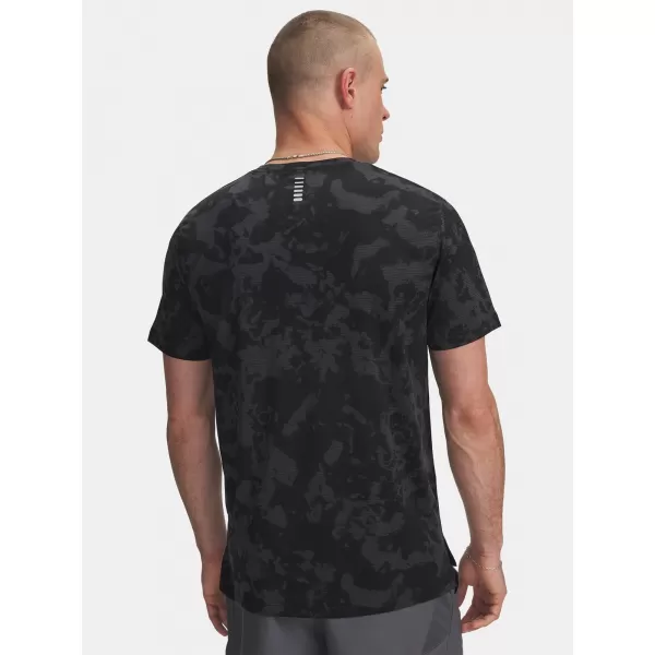  Herren-T-Shirt UNDER ARMOUR UA LAUNCH PRINTED SS 6006110-016 GRAU 