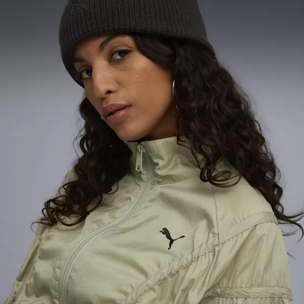  Damenjacke PUMA DARE TO OVERSIZED WOVEN JACKET 63214882 LUX-ARMEE 