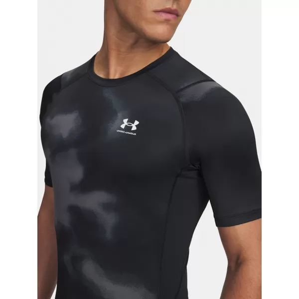  Herren-T-Shirt UNDER ARMOUR UA HG ARMOUR PRINTED SS 1383321-003 SCHWARZ 
