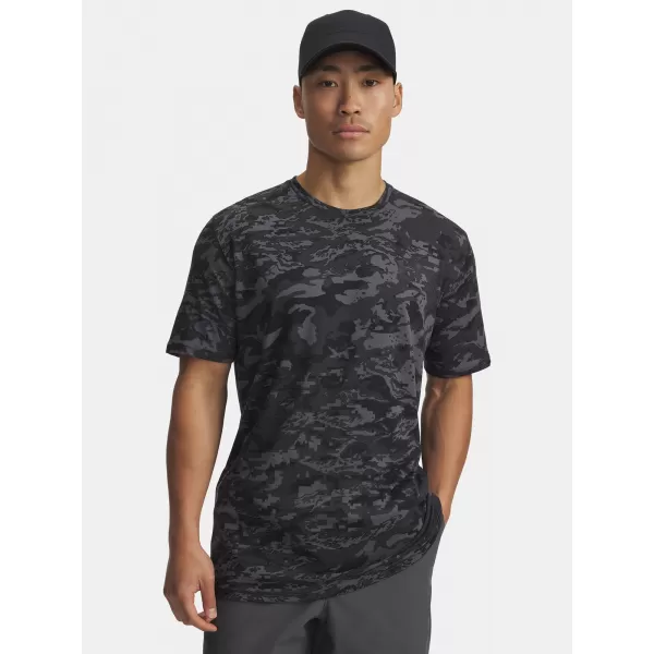  Herren-T-Shirt UNDER ARMOUR UA ABC CAMO SS 1357727-026 GRAU 
