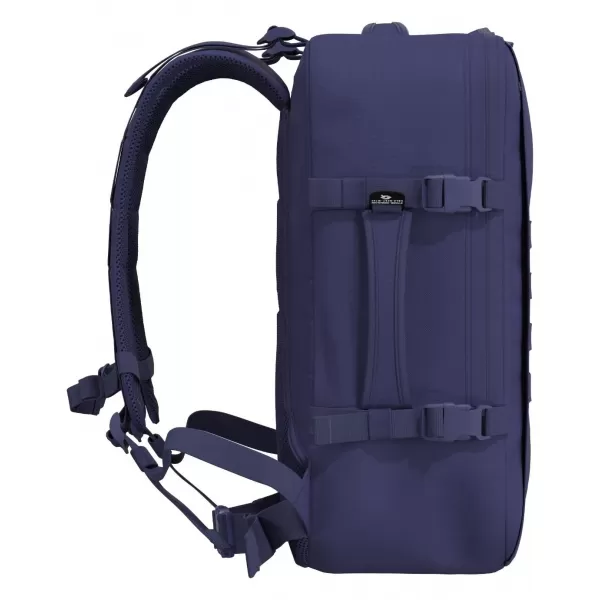  Rucksack CABINZERO MILITARY 44L GALAXIEBLAU 