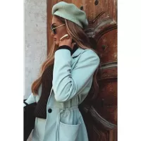 Blau