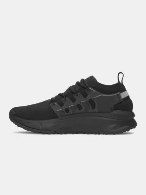 Herrenschuhe UNDER ARMOUR 6007183-008 SCHWARZ