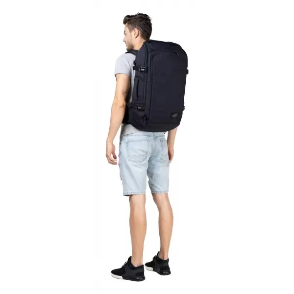  Rucksack CABINZERO Adventure Pro 42L ABSOLUT SCHWARZ 