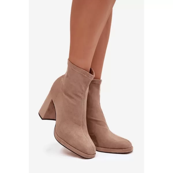  Damenschuhe mit Absatz BOTO KARVELLA 40919 KHAKI 