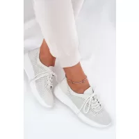 Weiss