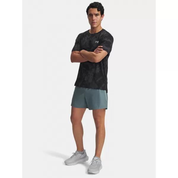  Herrenshorts UNDER ARMOUR UA LAUNCH 5'' SHORTS 1382617-587 BLAU 
