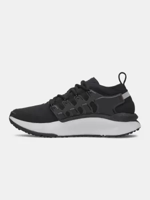 Damenschuhe UNDER ARMOUR UA W PHANTOM X 6007184-001 SCHWARZ