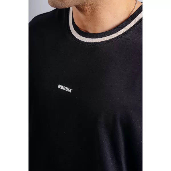  Übergroßes T-Shirt NEBBIA PRIMAL 869 SCHWARZ 