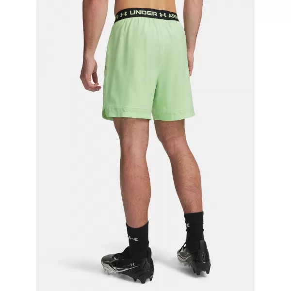  Herrenshorts UNDER ARMOUR UA VANISH WOVEN 6IN SHORTS 1373718-712 GRÜN 