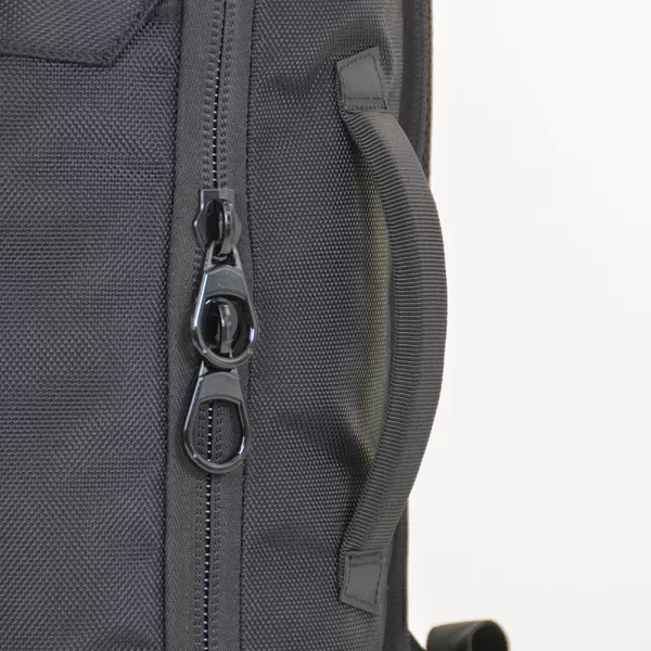  Urbaner Rucksack ALPINE PRO CABINE SCHWARZ 