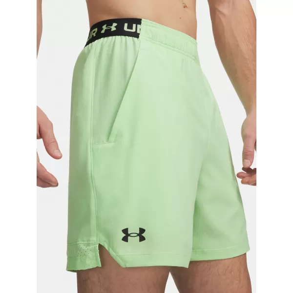  Herrenshorts UNDER ARMOUR UA VANISH WOVEN 6IN SHORTS 1373718-712 GRÜN 