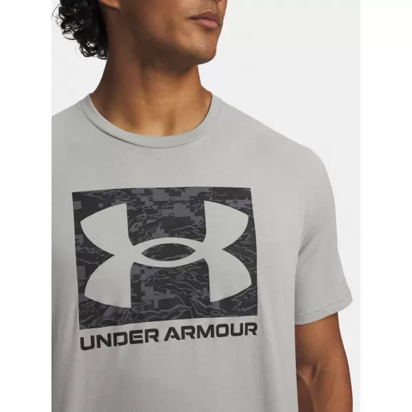  Herren-T-Shirt UNDER ARMOUR UA ABC CAMO BOXED LOGO SS 1361673-069 GRAU 