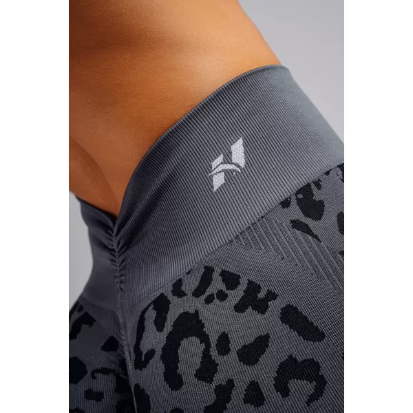  Kompressions-Push-up-Leggings mit Leopardenmuster NEBBIA PRIMAL 849 SCHWARZER LEOPARD 