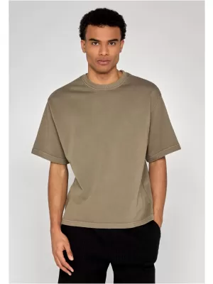 Herren-T-Shirt URBAN CLASSICS TB8097 BLASSES OLIV