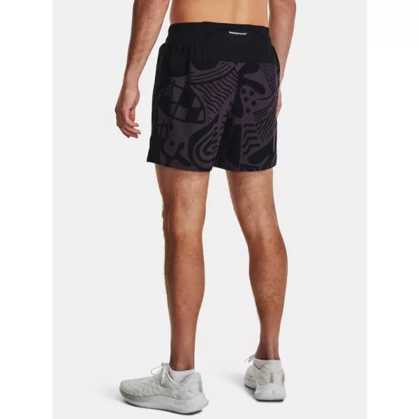  Herrenshorts UNDER ARMOUR WE RUN IN PEACE SHORT 1377048-001 SCHWARZ 