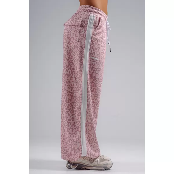  Baggy-Jogginghose mit Leopardenmuster NEBBIA PRIMAL 865 ROSA LEOPARD 