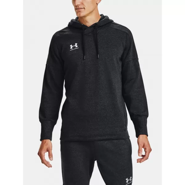  Herren-Sweatshirt UNDER ARMOUR ACCELERATE OFF-PITCH HOODIE 1356763-001 SCHWARZ 