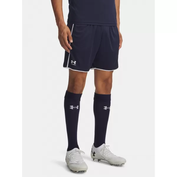  Herrenshorts UNDER ARMOUR M CHALLENGER TRAIN SHORT 6009896-410 BLAU 