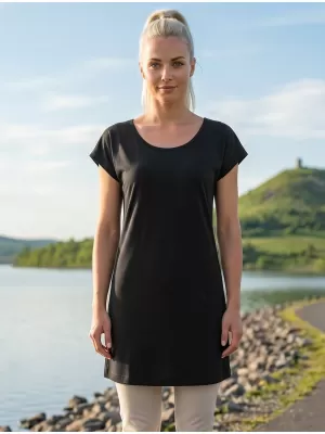 Langes T-Shirt für Damen MALFINI LOVE 123 SCHWARZ