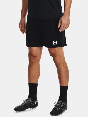 Herrenshorts UNDER ARMOUR CHALLENGER CORE SHORT 1372691-001 SCHWARZ