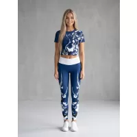 Blau
