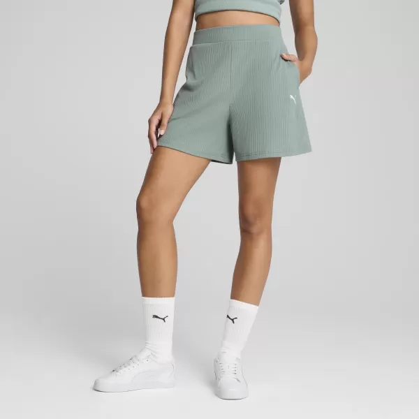  Damenshorts PUMA ESS ELEVATED SHORTS 685026_30 GRÜNER MOND 