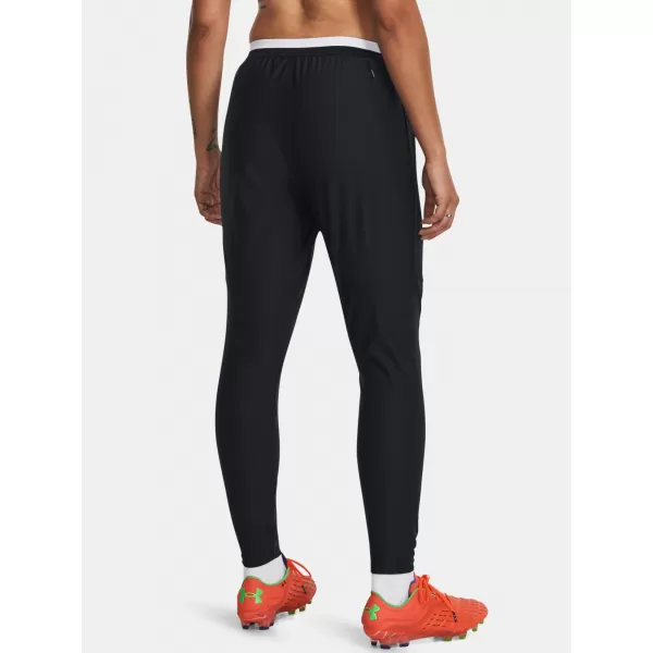  Sporthose für Damen UNDER ARMOUR WS CHALLENGER PRO PANT 1380509-001 SCHWARZ 