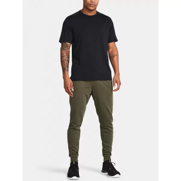  Herren-Jogginghose UNDER ARMOUR RIVAL TERRY JOGGER 1380843-390 GRÜN 