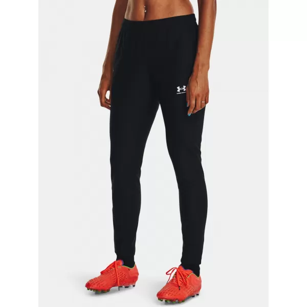  Sporthose für Damen UNDER ARMOUR WS CH. PIQUE PANT 1379599-001 SCHWARZ 