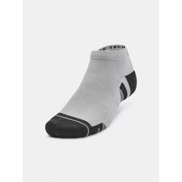  Socken UNDER ARMOUR PERFORMANCE TECH LOW (3 PÁRY) 1379504-011 GRAU 