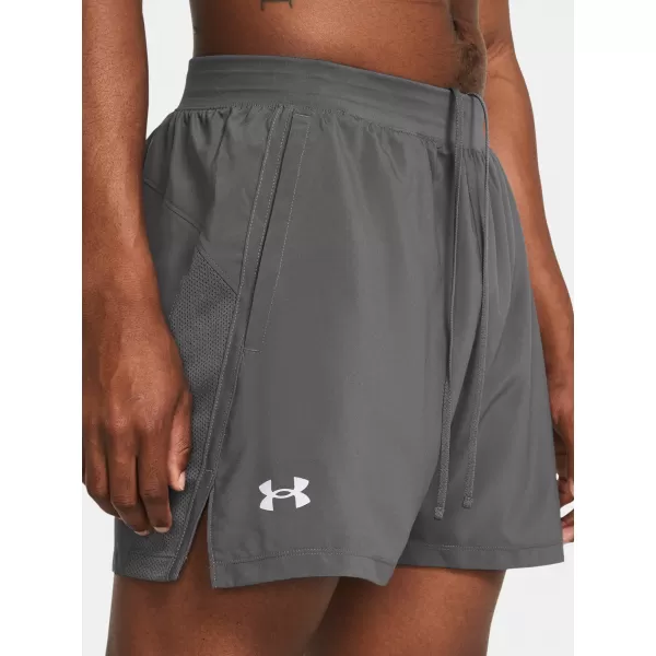  Herrenshorts UNDER ARMOUR LAUNCH 5'' SHORTS 1382617-025 GRAU 
