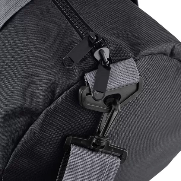  | BG 140 SCHWARZ/GRAPHITGRAU BagBase 