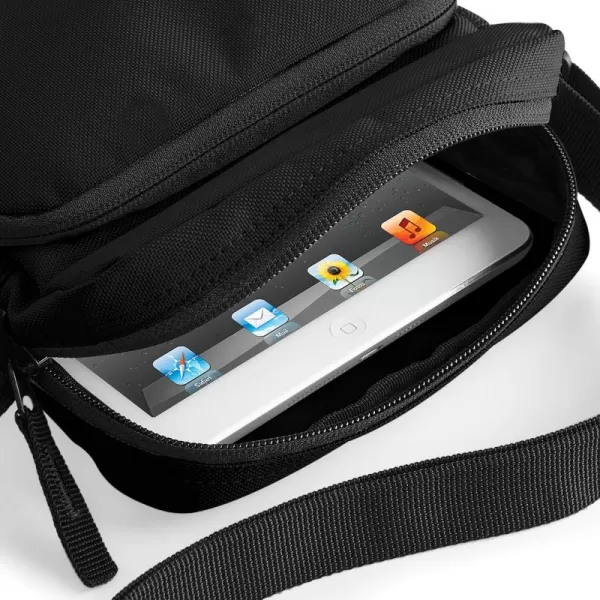  | BG 30 SCHWARZ BagBase 